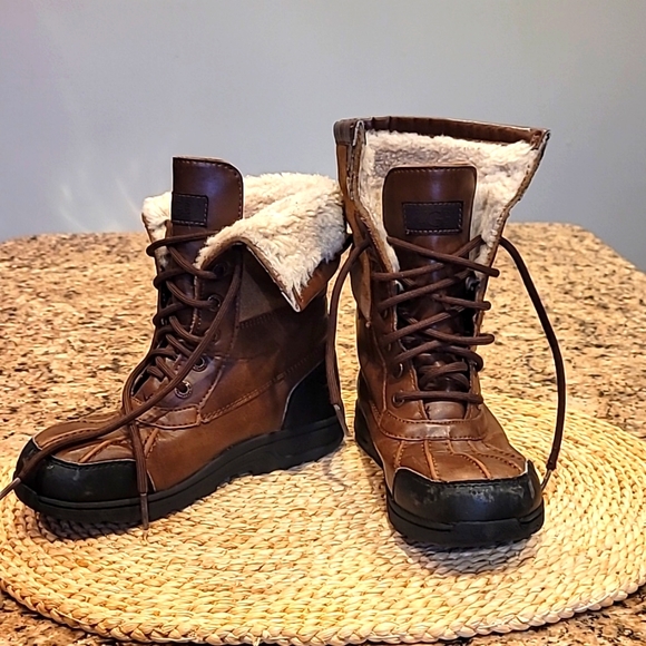 Other - Ugg winter boots